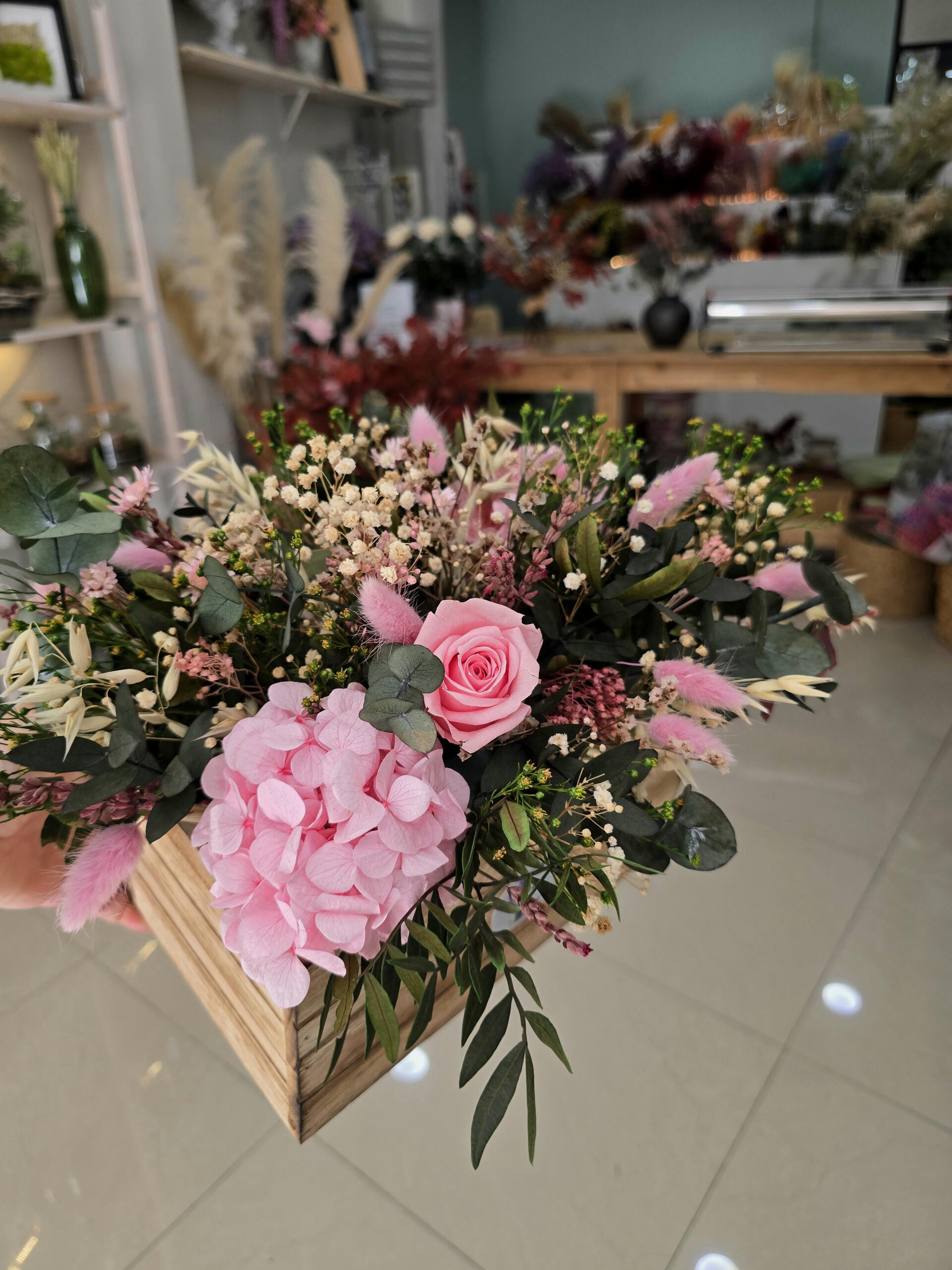 Taller CENTRO DE FLORES PRESERVADAS - Imagen 2